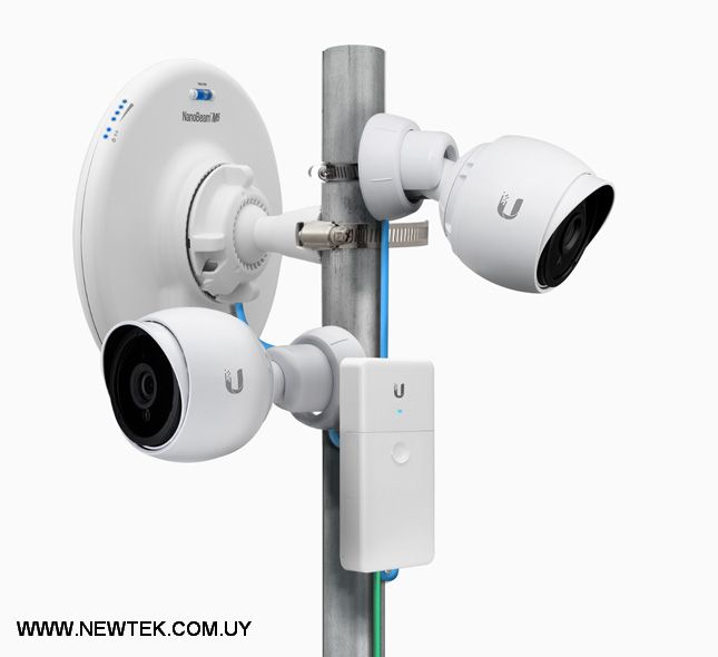 Switch UBIQUITI NanoSwitch N-SW Para Exrteriores Puertos PoE x4 Gigabyte de 24V